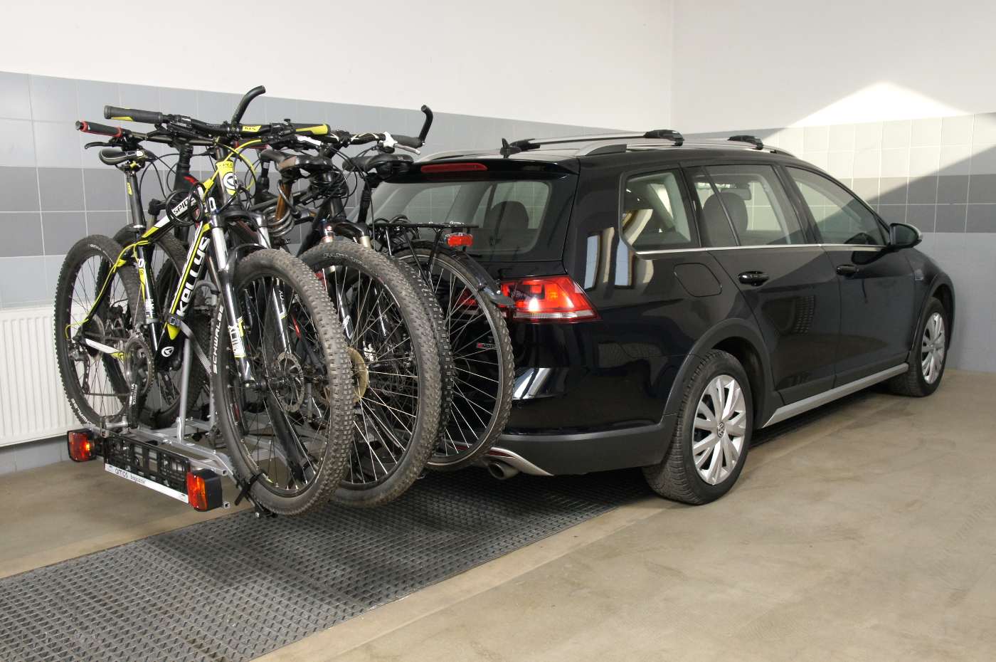 ebike ladestation für vier fahrräder bilder