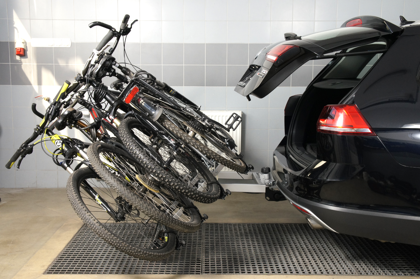 ebike ladestation für vier fahrräder bilder