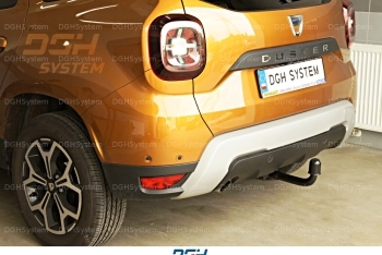 Dacia Duster II modèle à partir de 2017 - installation d'un crochet d'attelage (AUTO-HAK)
