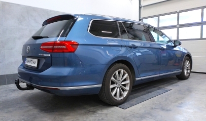 VW Passat (B8) Kombi od 2014 - montaż haka holowniczego i wiązki elektrycznej