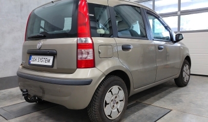 Fiat Panda II - montaż haka holowniczego i wiązki elektrycznej