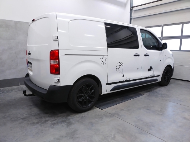 Toyota ProAce II VAN od 2016 - montaż haka holowniczego i wiązki elektrycznej Słupsk woj. Pomorskie