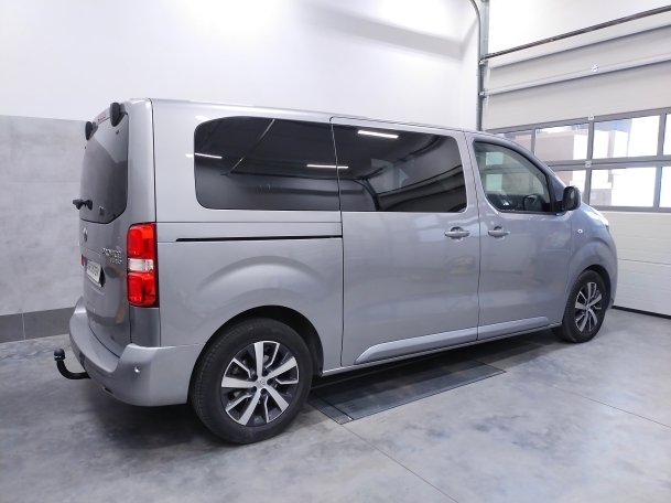 Toyota ProAce MDZ-MPY Verso od 2016 - montaż haka holowniczego i wiązki elektrycznej