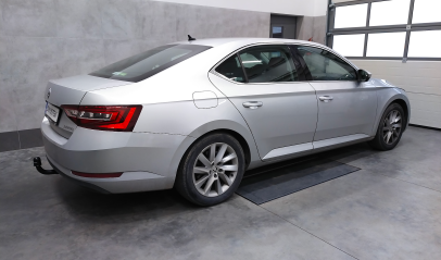 Skoda Superb III Liftback 2015-2023 - montaż haka holowniczego i wiązki elektrycznej (Słupsk / Kobylnica)