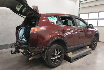 Toyota RAV4 IV SUV 5 drz. 01.2016-10.2018 montaż haka holowniczego i wiązki elektrycznej Słupsk / Kobylnica