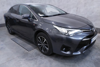 Toyota Avensis T27 III Sedan 2009-2018 - montaż haka holowniczego i wiązki elektrycznej Słupsk