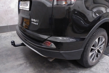 Toyota RAV4 2016-2018 - montaż haka holowniczego i wiązki elektrycznej Słupsk/Kobylnica