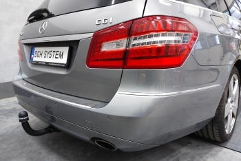 Mercedes-Benz S 212 Kombi E-Klasa - montaż haka holowniczego i wiązki elektrycznej Słupsk woj. Pomorskie