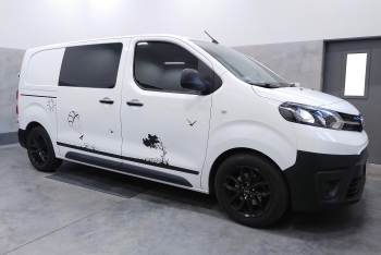 Toyota ProAce II VAN od 2016 - montaż haka holowniczego i wiązki elektrycznej Słupsk woj. Pomorskie