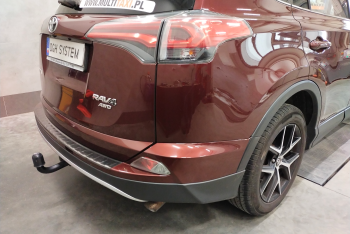 Toyota RAV4 IV SUV 5 drz. 01.2016-10.2018 montaż haka holowniczego i wiązki elektrycznej Słupsk / Kobylnica