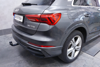 Audi Q3 F3B od 2018 - montaż haka holowniczego i wiązki elektrycznej
