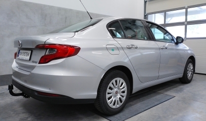 Fiat Tipo Sedan od 2016 - montaż haka holowniczego i wiązki elektrycznej
