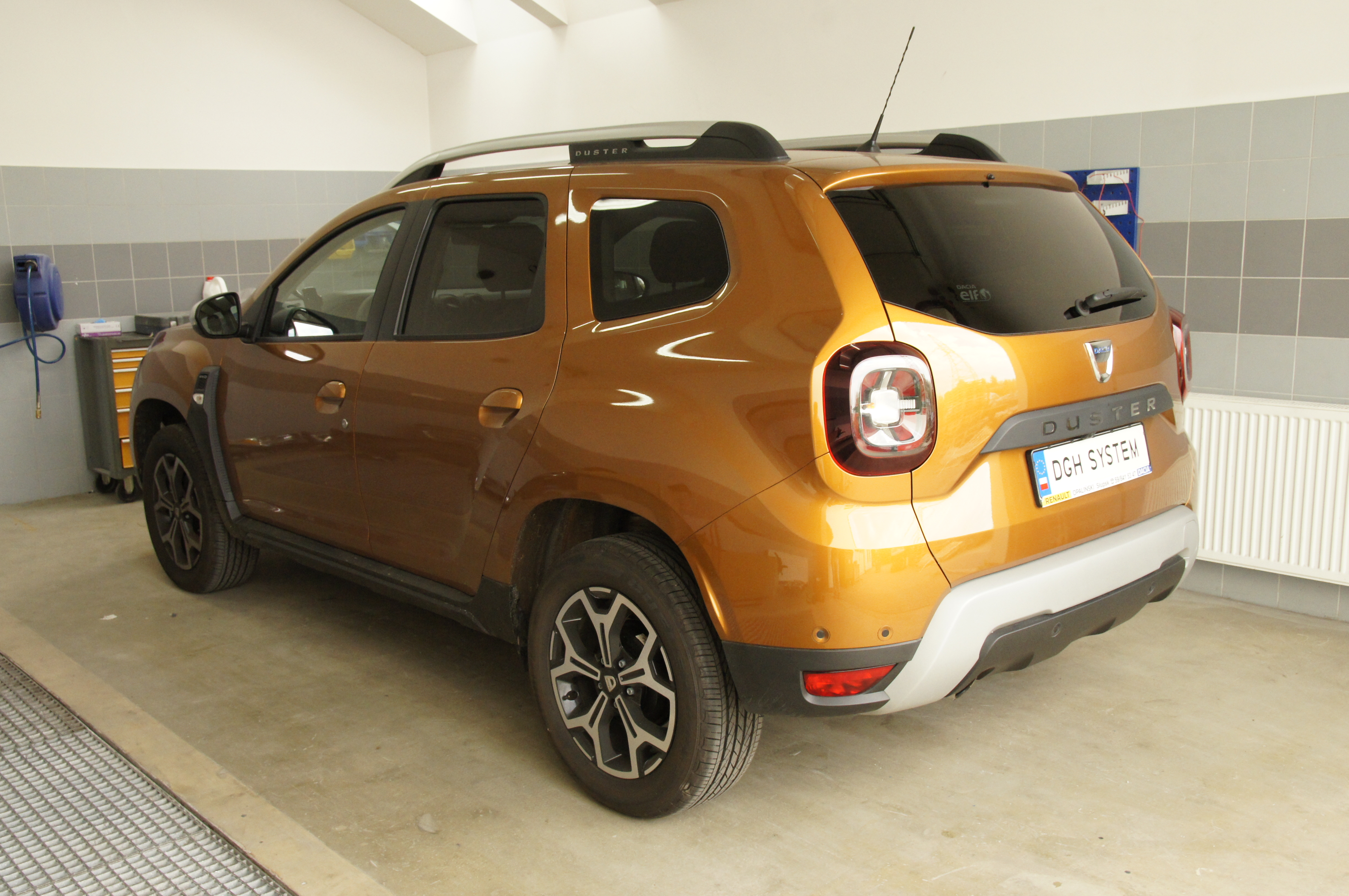 Renault Duster 2021. Renault Duster 2022. Рено дача Дастер. Renault Duster 2021 оранжевый.